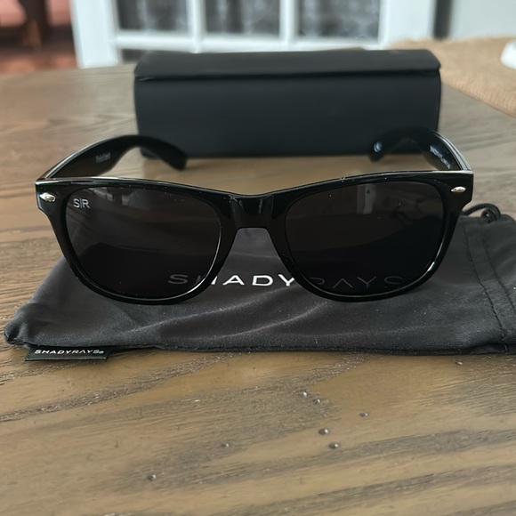 Shadyrays Classic Timber Black Men’s Sunglasses - Picture 2 of 2